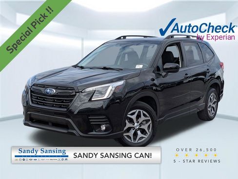 Used 2024 Subaru Forester Premium image 1
