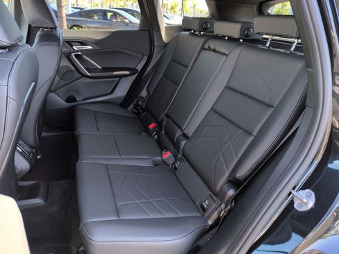 Used 2025 BMW X1 xDrive28i w/ Convenience Package image 30