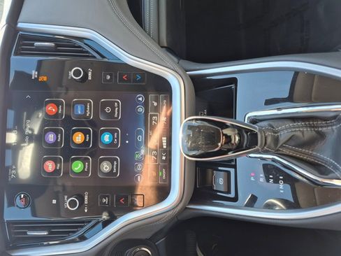 Used 2023 Subaru Outback Onyx Edition image 16