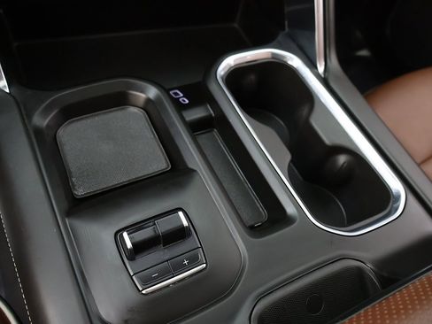 Used 2024 GMC Sierra 3500 Denali Ultimate image 59