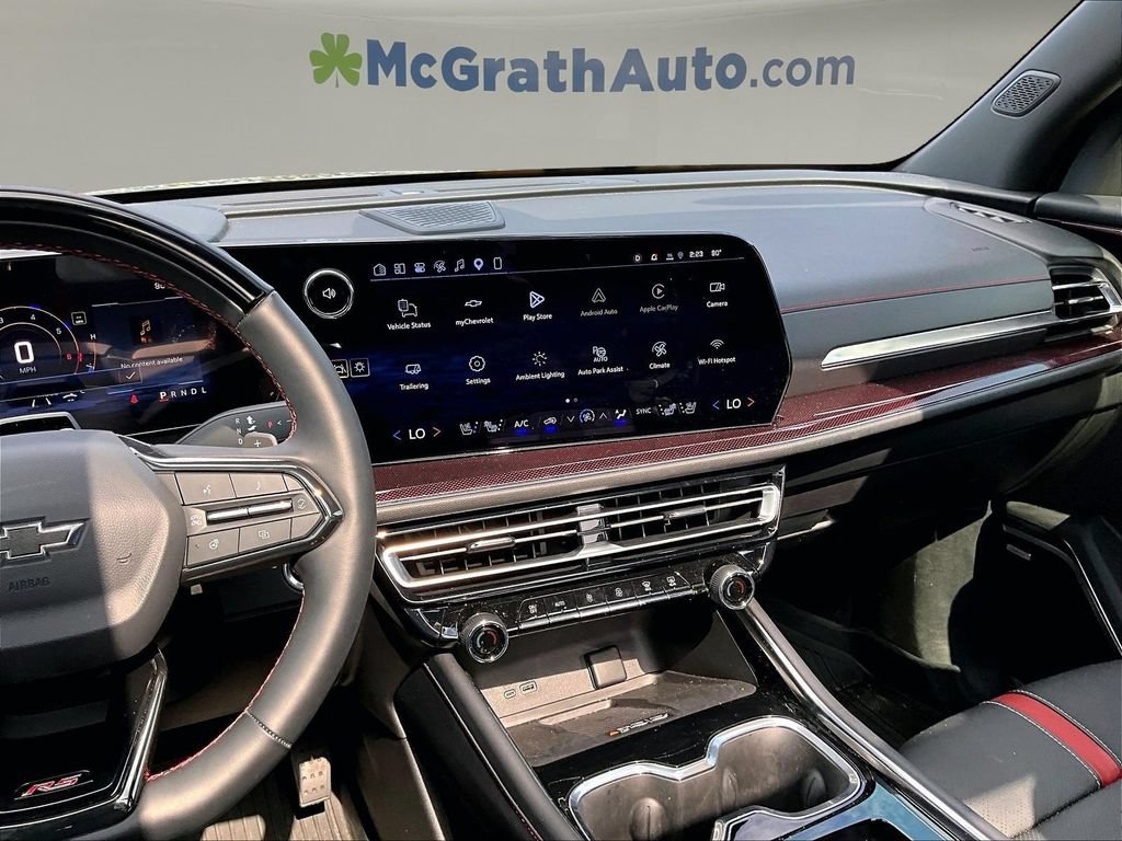 Used 2026 Chevrolet Traverse RS w/ LPO, Floor Liner Package AWD/4WD image 11