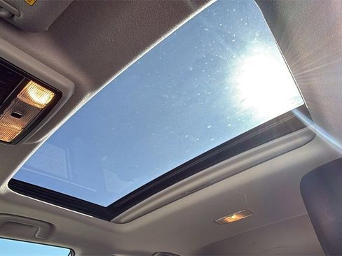 Used 2022 Toyota 4Runner Limited image 12