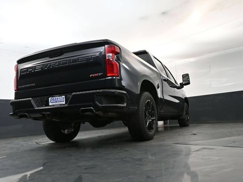 Used 2024 Chevrolet Silverado 1500 RST w/ Z71 Off-Road Package AWD/4WD image 23