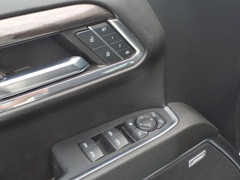 Used 2024 Chevrolet Silverado 1500 LTZ AWD/4WD image 16