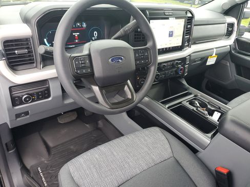 New 2026 Ford F250 XLT w/ XLT Premium Package image 16