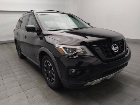 Used 2020 Nissan Pathfinder SL FWD image 13