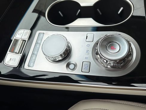 New 2026 Genesis GV70 2.5T AWD/4WD image 23