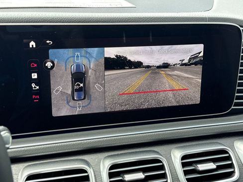 New 2026 Mercedes-Benz GLS 450 4MATIC image 31