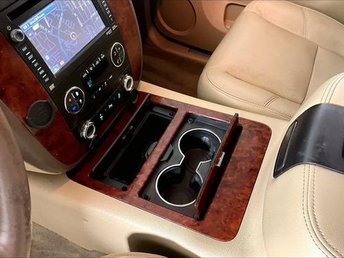 Used 2012 Chevrolet Tahoe LTZ image 15