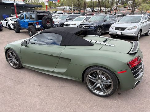 Used 2011 Audi R8 V10 AWD/4WD image 5