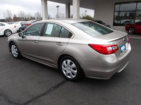 Used 2015 Subaru Legacy 2.5i image 3