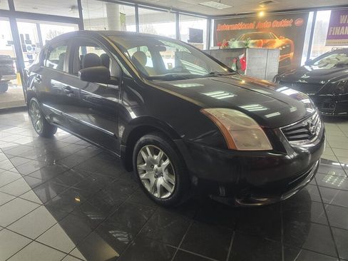 Used 2010 Nissan Sentra 2.0 S w/ Convenience Pkg image 3