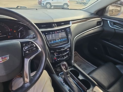 Used 2017 Cadillac XTS Luxury image 12