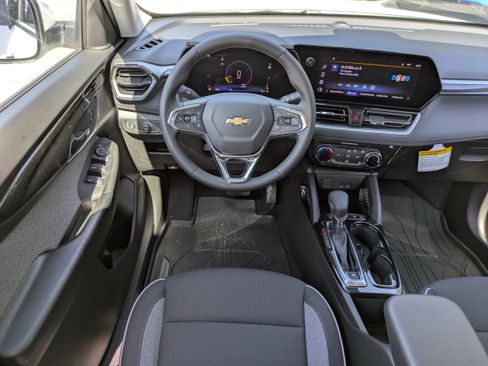 New 2026 Chevrolet TrailBlazer LT w/ Convenience Package image 4