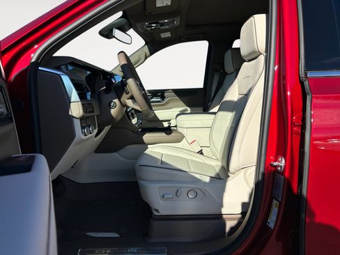 New 2026 GMC Yukon XL Denali image 23