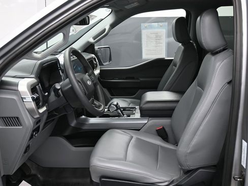 Used 2023 Ford F150 Lightning Pro image 16