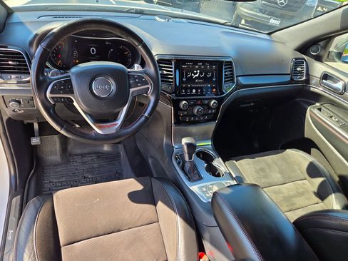 Used 2020 Jeep Grand Cherokee Trailhawk image 42