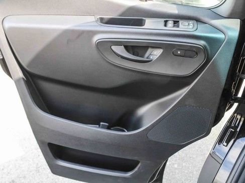 New 2025 Mercedes-Benz Sprinter 2500 image 21