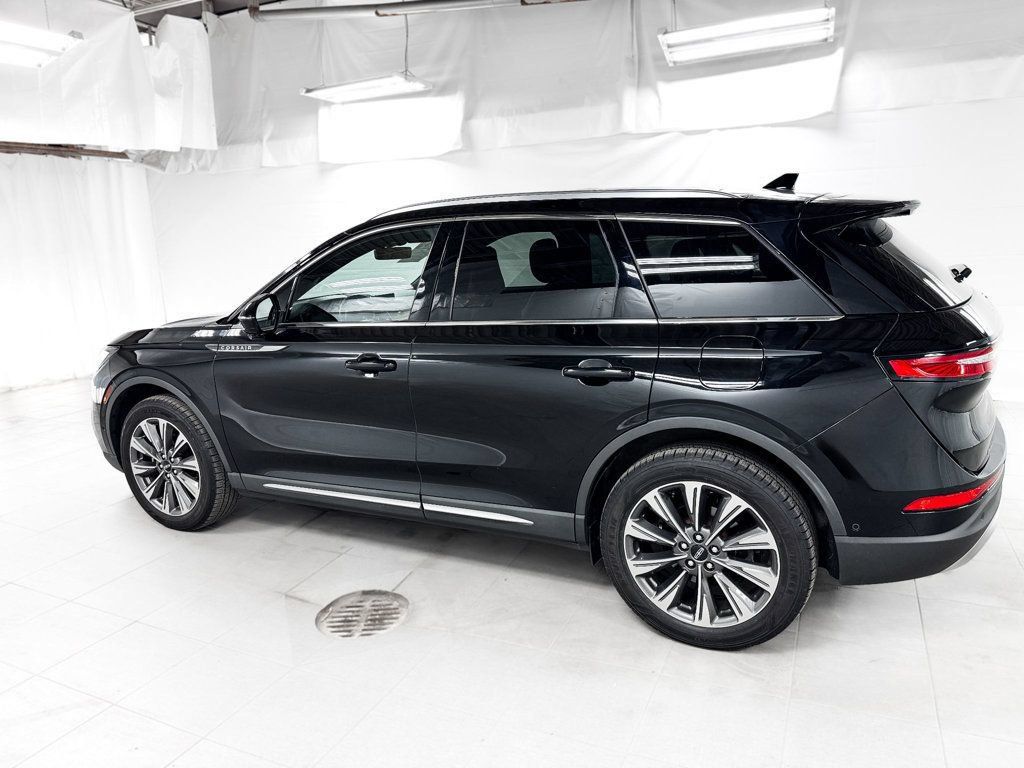 Used 2020 Lincoln Corsair Reserve w/ Equipment Group 201A AWD/4WD image 3