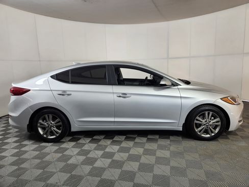 Used 2018 Hyundai Elantra Value Edition image 8