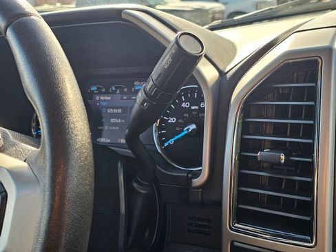 Used 2020 Ford F350 Lariat w/ Lariat Ultimate Package image 28