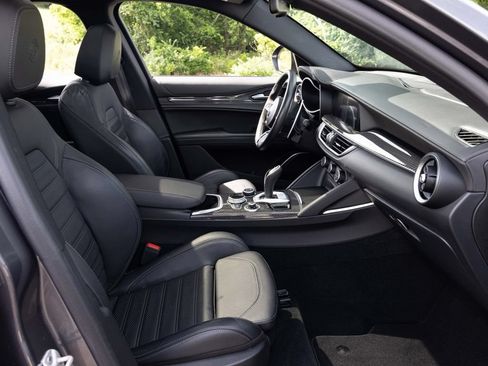 Used 2023 Alfa Romeo Stelvio Quadrifoglio w/ Active Assist Plus Package AWD/4WD image 64