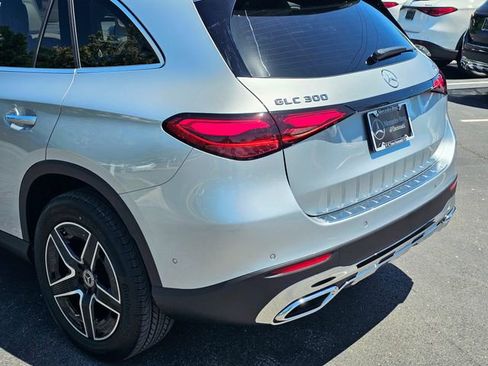 New 2026 Mercedes-Benz GLC 300 4MATIC image 12