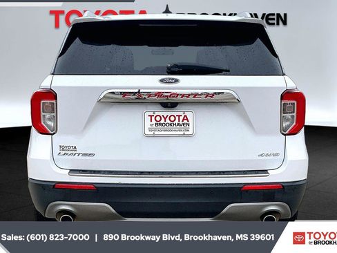 Used 2022 Ford Explorer Limited AWD/4WD image 4