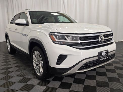 Used 2020 Volkswagen Atlas Cross Sport SEL image 8