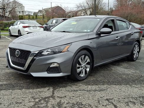 Certified 2022 Nissan Altima 2.5 S image 4