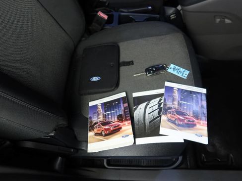 Used 2020 Ford Transit Connect XL image 32