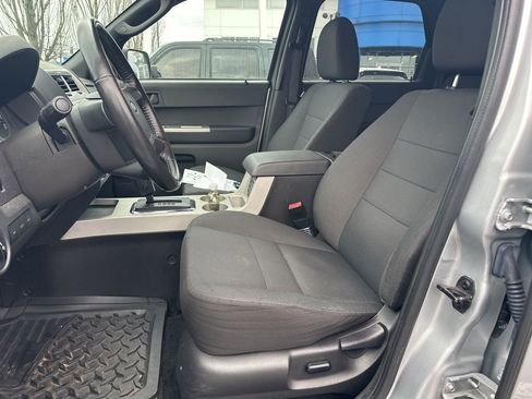 Used 2012 Ford Escape XLT image 7