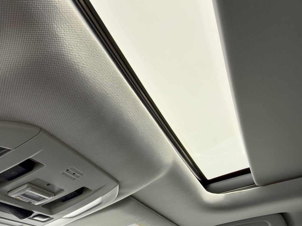 Certified 2021 Toyota Highlander Platinum FWD image 27
