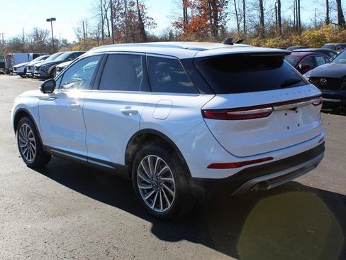 Certified 2024 Lincoln Corsair Reserve w/ Equipment Group 201A image 8