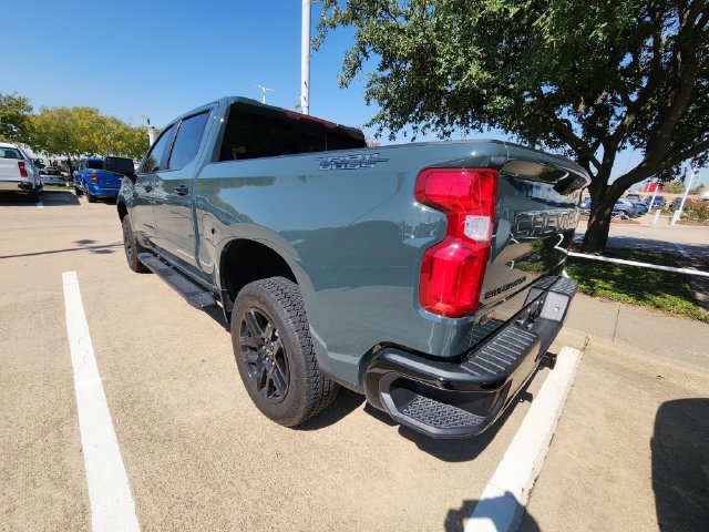 Used 2025 Chevrolet Silverado 1500 LT Trail Boss w/ Convenience Package II AWD/4WD image 6