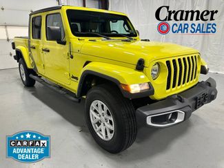 Used 2023 Jeep Gladiator Sport AWD/4WD video 1