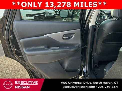 Certified 2024 Nissan Murano SV w/ SV Midnight Edition Package image 20