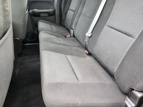 Used 2011 GMC Sierra 3500 SLE w/ SLE Preferred Package image 14