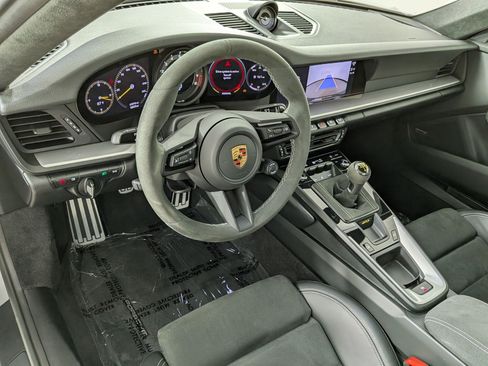 Certified 2023 Porsche 911 GT3 RWD image 4