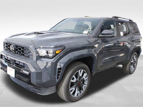 New 2026 Toyota 4Runner TRD Sport Premium AWD/4WD image 10