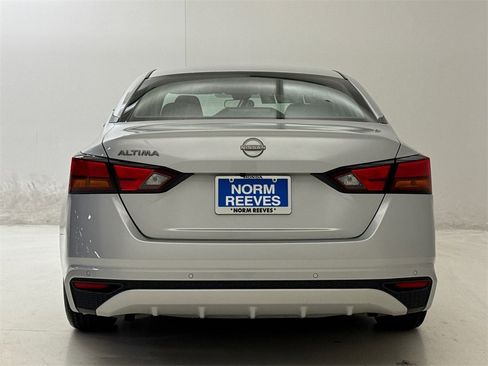 Used 2023 Nissan Altima 2.5 S image 9