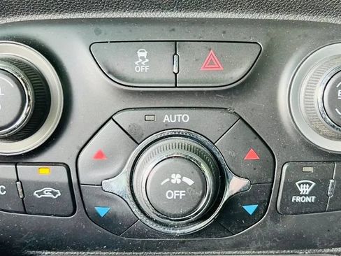 Used 2015 Dodge Dart GT w/ Sun/Sound Group FWD image 18