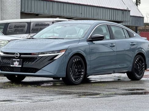 New 2026 Nissan Sentra SR image 8