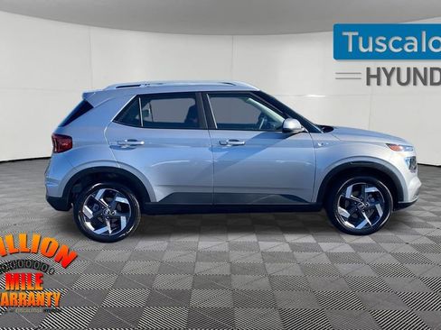 New 2026 Hyundai Venue SEL image 10