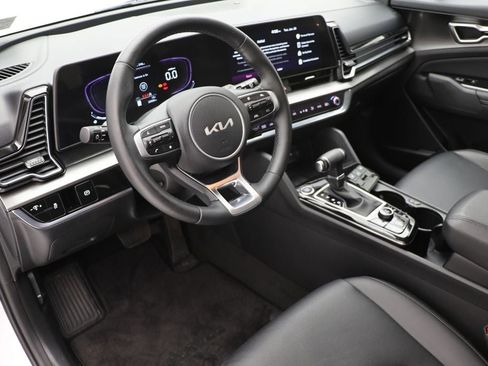 Used 2023 Kia Sportage EX image 14