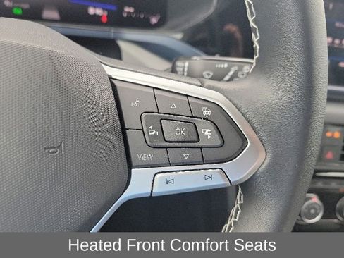 Used 2023 Volkswagen Taos SE AWD/4WD image 9