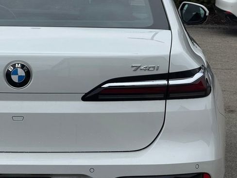Certified 2025 BMW 740i xDrive 740i xDrive image 7