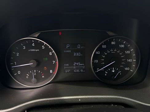Used 2018 Hyundai Elantra SE FWD image 24