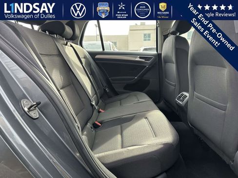 Used 2016 Volkswagen Golf S image 13