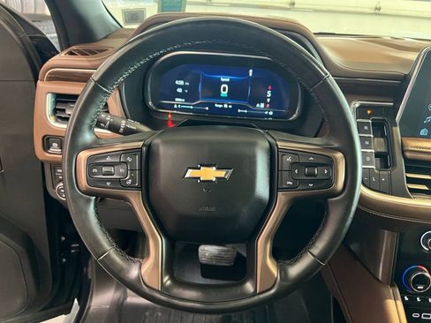 Used 2024 Chevrolet Suburban High Country AWD/4WD image 27